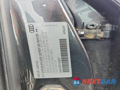 Zdjęcie 12 z 12 samochodu: 2018 AUDI S3 PRESTIGE VIN:WAUF1GFF7J1002817 - miniatura