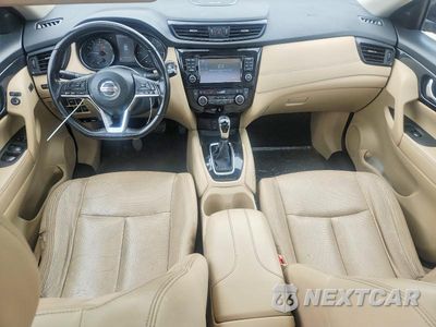 Zdjęcie 8 z 11 samochodu: 2017 NISSAN ROGUE SL VIN:JN8AT2MV8HW252170 - miniatura