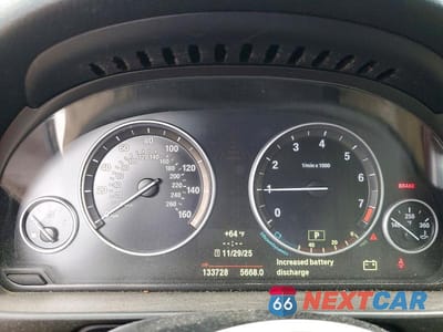 Zdjęcie 9 z 12 samochodu: 2014 BMW 535 XI VIN:WBA5B3C5XED538842 - miniatura