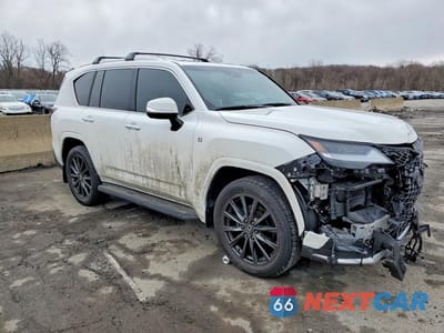 Czwarte zdjęcie samochodu z boku: 2024 LEXUS LX 600 F SPORT HANDLING VIN:JTJMB7CX3R4041349 - miniatura