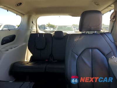 Zdjęcie 10 z 13 samochodu: 2020 CHRYSLER PACIFICA TOURING L PLUS VIN:2C4RC1EG0LR281768 - miniatura