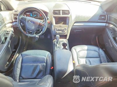 Zdjęcie 8 z 13 samochodu: 2018 FORD EXPLORER XLT VIN:1FM5K8D83JGA96483 - miniatura