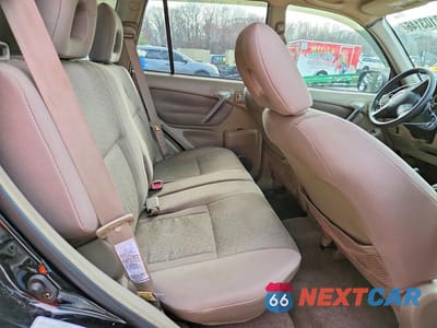 Zdjęcie 11 z 14 samochodu: 2004 TOYOTA RAV4 BASE VIN:JTEHD20V646014420 - miniatura