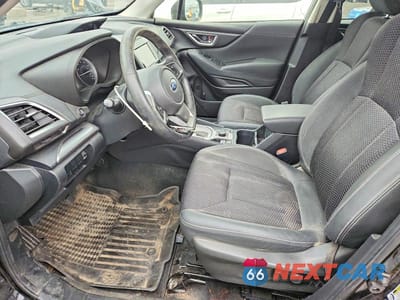 Zdjęcie 7 z 13 samochodu: 2019 SUBARU FORESTER PREMIUM VIN:JF2SKAEC5KH411265 - miniatura