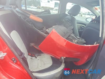 Zdjęcie 10 z 12 samochodu: 2017 KIA RIO LX VIN:KNADM4A36H6062661 - miniatura