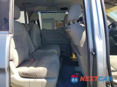 Zdjęcie 10 z 12 samochodu: 2005 HONDA ODYSSEY EX VIN:5FNRL38445B057317 - miniatura