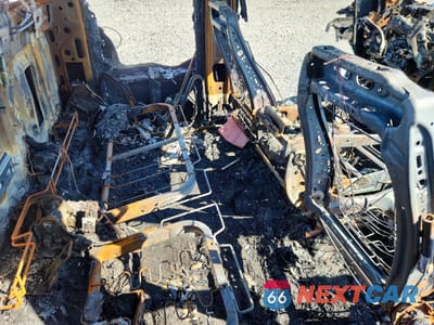 Zdjęcie 10 z 11 samochodu: 2019 CHEVROLET SILVERADO LD K1500 LT VIN:2GCVKPEC5K1111937 - miniatura