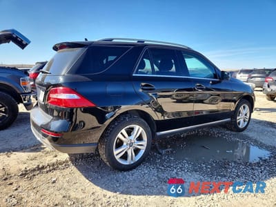 Trzecie zdjęcie samochodu z tyłu: 2012 MERCEDES-BENZ ML 350 4MATIC VIN:4JGDA5HB5CA020885 - miniatura