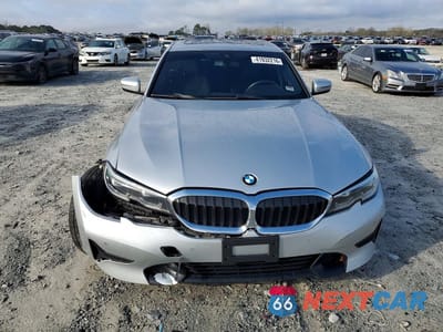 Piąte zdjęcie samochodu w środku: 2020 BMW 330I VIN:WBA5R1C05LFH41064 - miniatura