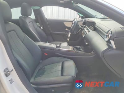Zdjęcie 7 z 12 samochodu: 2025 MERCEDES-BENZ CLA 250 VIN:W1K5J4GB9SN522655 - miniatura
