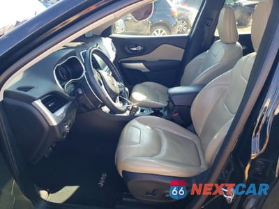 Zdjęcie 7 z 13 samochodu: 2018 JEEP CHEROKEE LIMITED VIN:1C4PJMDB8JD554959 - miniatura