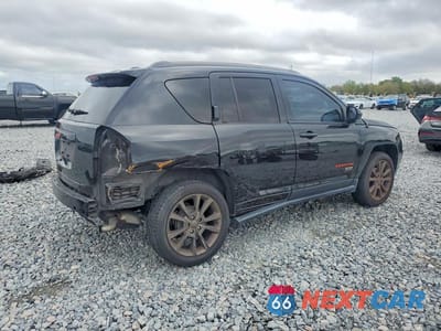 Trzecie zdjęcie samochodu z tyłu: 2016 JEEP COMPASS SPORT VIN:1C4NJCBB4GD785712 - miniatura