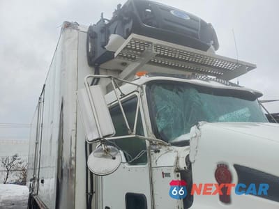 Zdjęcie 9 z 10 samochodu: 2015 KENWORTH CONSTRUCTION T370 VIN:2NKHLJ9XXFM975227 - miniatura