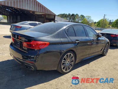 Trzecie zdjęcie samochodu z tyłu: 2018 BMW M550XI VIN:WBAJB9C58JG463682 - miniatura