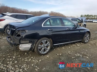 Trzecie zdjęcie samochodu z tyłu: 2019 MERCEDES-BENZ C 300 4MATIC VIN:55SWF8EB6KU312781 - miniatura