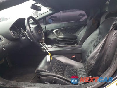 Zdjęcie 7 z 12 samochodu: 2010 LAMBORGHINI GALLARDO SPYDER VIN:ZHWGU6AU6ALA08962 - miniatura