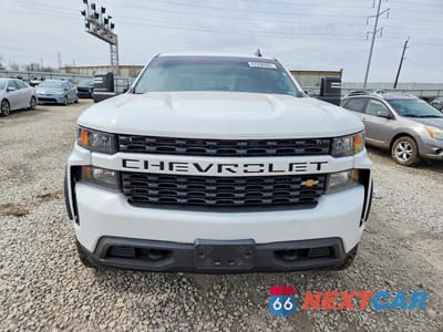 Piąte zdjęcie samochodu w środku: 2019 CHEVROLET SILVERADO K1500 CUSTOM VIN:3GCUYBEF1KG701468 - miniatura