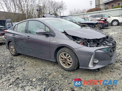 Czwarte zdjęcie samochodu z boku: 2017 TOYOTA PRIUS PRIME ADVANCED VIN:JTDKARFP8H3002460 - miniatura