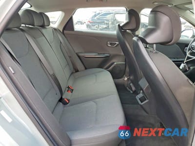 Zdjęcie 10 z 13 samochodu: 2025 KIA K4 LXS VIN:3KPFT4DEXSE105590 - miniatura