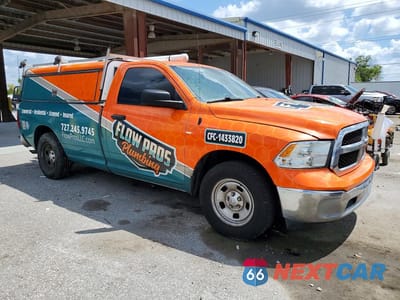 Czwarte zdjęcie samochodu z boku: 2016 RAM 1500 ST UTILITY / SERVICE TRUCK VIN:3C6JR6DT5GG257363 - miniatura