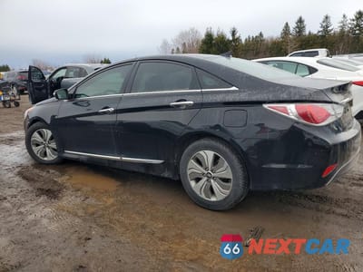 Drugie zdjęcie samochodu z przodu: 2015 HYUNDAI SONATA HYBRID BASE VIN:KMHEC4A40FA136875 - miniatura