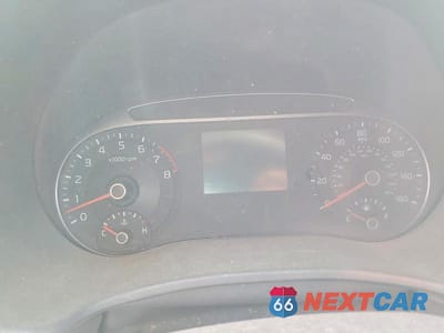 Zdjęcie 9 z 11 samochodu: 2021 KIA SOUL S VIN:KNDJ23AU2M7788620 - miniatura