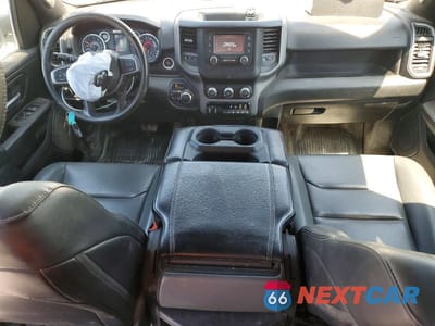 Zdjęcie 8 z 12 samochodu: 2023 RAM 1500 TRADESMAN VIN:1C6SRFNT9PN553545 - miniatura