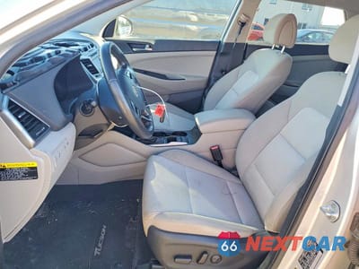 Zdjęcie 7 z 13 samochodu: 2016 HYUNDAI TUCSON SPORT VIN:KM8J3CA22GU223068 - miniatura
