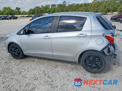 Drugie zdjęcie samochodu z przodu: 2013 TOYOTA YARIS 5-DOOR LE VIN:JTDKTUD3XDD542376 - miniatura