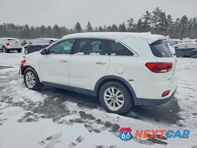 Drugie zdjęcie samochodu z przodu: 2020 KIA SORENTO LX V6 VIN:5XYPG4A52LG630340 - miniatura
