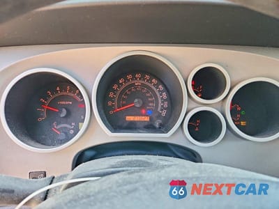 Zdjęcie 9 z 11 samochodu: 2007 TOYOTA TUNDRA SR5 VIN:5TFBV54117X022634 - miniatura