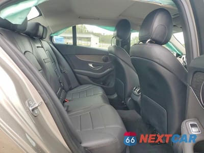 Zdjęcie 10 z 12 samochodu: 2019 MERCEDES-BENZ C 300 VIN:55SWF8DB9KU319032 - miniatura