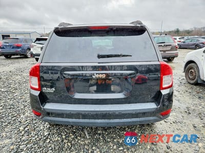 Zdjęcie 6 z 12 samochodu: 2012 JEEP COMPASS SPORT VIN:1C4NJDBB1CD635315 - miniatura