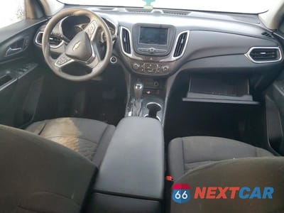 Zdjęcie 8 z 12 samochodu: 2021 CHEVROLET EQUINOX LT VIN:3GNAXUEV3MS101132 - miniatura