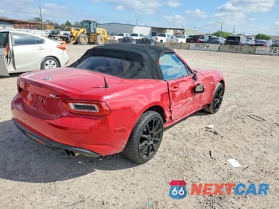 Trzecie zdjęcie samochodu z tyłu: 2017 FIAT 124 SPIDER CLASSICA VIN:JC1NFAEK0H0127702 - miniatura