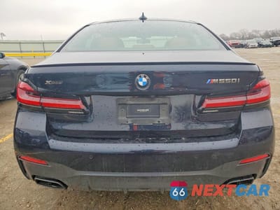 Zdjęcie 6 z 11 samochodu: 2021 BMW M550XI VIN:WBA13BK04MCG15286 - miniatura