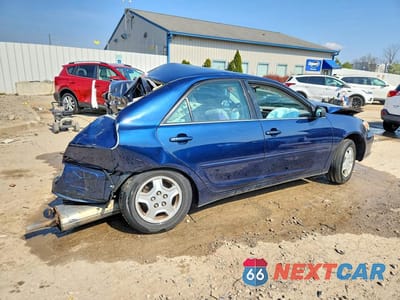 Trzecie zdjęcie samochodu z tyłu: 2003 TOYOTA CAMRY LE V6 VIN:4T1BF32K33U058166 - miniatura