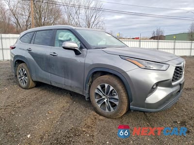 Czwarte zdjęcie samochodu z boku: 2026 TOYOTA HIGHLANDER XLE VIN:5TDKDRBH9TS602157 - miniatura