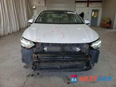 Piąte zdjęcie samochodu w środku: 2019 VOLKSWAGEN JETTA S VIN:3VWC57BU8KM009968 - miniatura