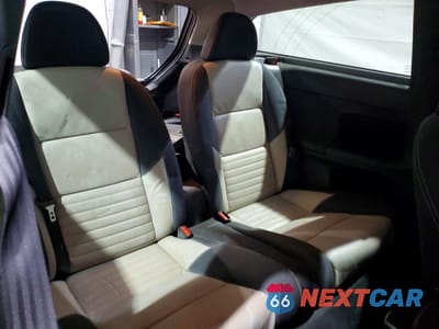 Zdjęcie 10 z 13 samochodu: 2008 VOLVO C30 T5 VIN:YV1MK672882069051 - miniatura