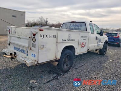 Trzecie zdjęcie samochodu z tyłu: 2006 FORD F350 SRW SUPER DUTY VIN:1FDWX35P96EA33633 - miniatura
