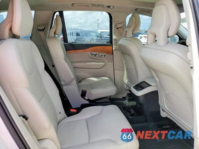 Zdjęcie 11 z 12 samochodu: 2022 VOLVO XC90 T6 MOMENTUM VIN:YV4A221K8N1817919 - miniatura