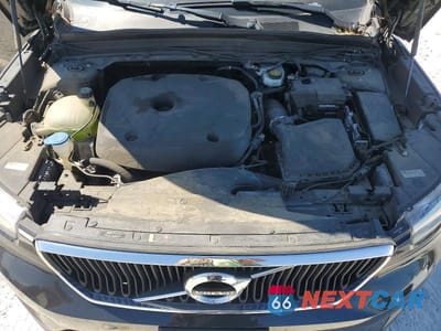 Zdjęcie 12 z 12 samochodu: 2020 VOLVO XC40 T5 MOMENTUM VIN:YV4162UK3L2299063 - miniatura