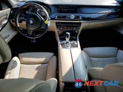 Zdjęcie 8 z 12 samochodu: 2011 BMW 750 LI VIN:WBAKB8C52BCY65057 - miniatura