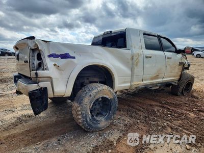 Trzecie zdjęcie samochodu z tyłu: 2018 RAM 2500 LARAMIE VIN:3C6UR5NL2JG329049 - miniatura