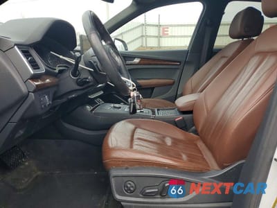 Zdjęcie 7 z 13 samochodu: 2020 AUDI Q5 PREMIUM VIN:WA1ANAFY1L2083482 - miniatura
