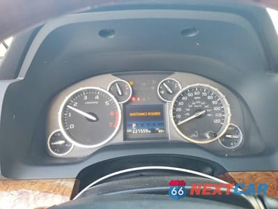 Zdjęcie 9 z 11 samochodu: 2017 TOYOTA TUNDRA 1794 EDITION VIN:5TFGW5F17HX221642 - miniatura