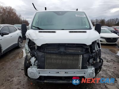 Piąte zdjęcie samochodu w środku: 2020 FORD TRANSIT 250 UTILITY / SERVICE VAN VIN:1FTBR2YG3LKB24638 - miniatura
