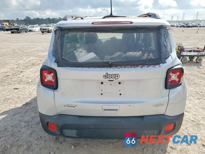 Zdjęcie 6 z 13 samochodu: 2018 JEEP RENEGADE LATITUDE VIN:ZACCJABB7JPG89531 - miniatura