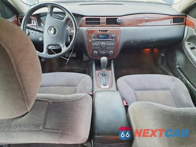 Zdjęcie 8 z 11 samochodu: 2010 CHEVROLET IMPALA LT VIN:2G1WB5EN3A1218325 - miniatura